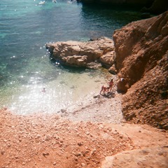 November Beachside Bliss