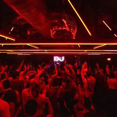 (Why why )Put me in your arms and rock me like a babyd (1).mp3