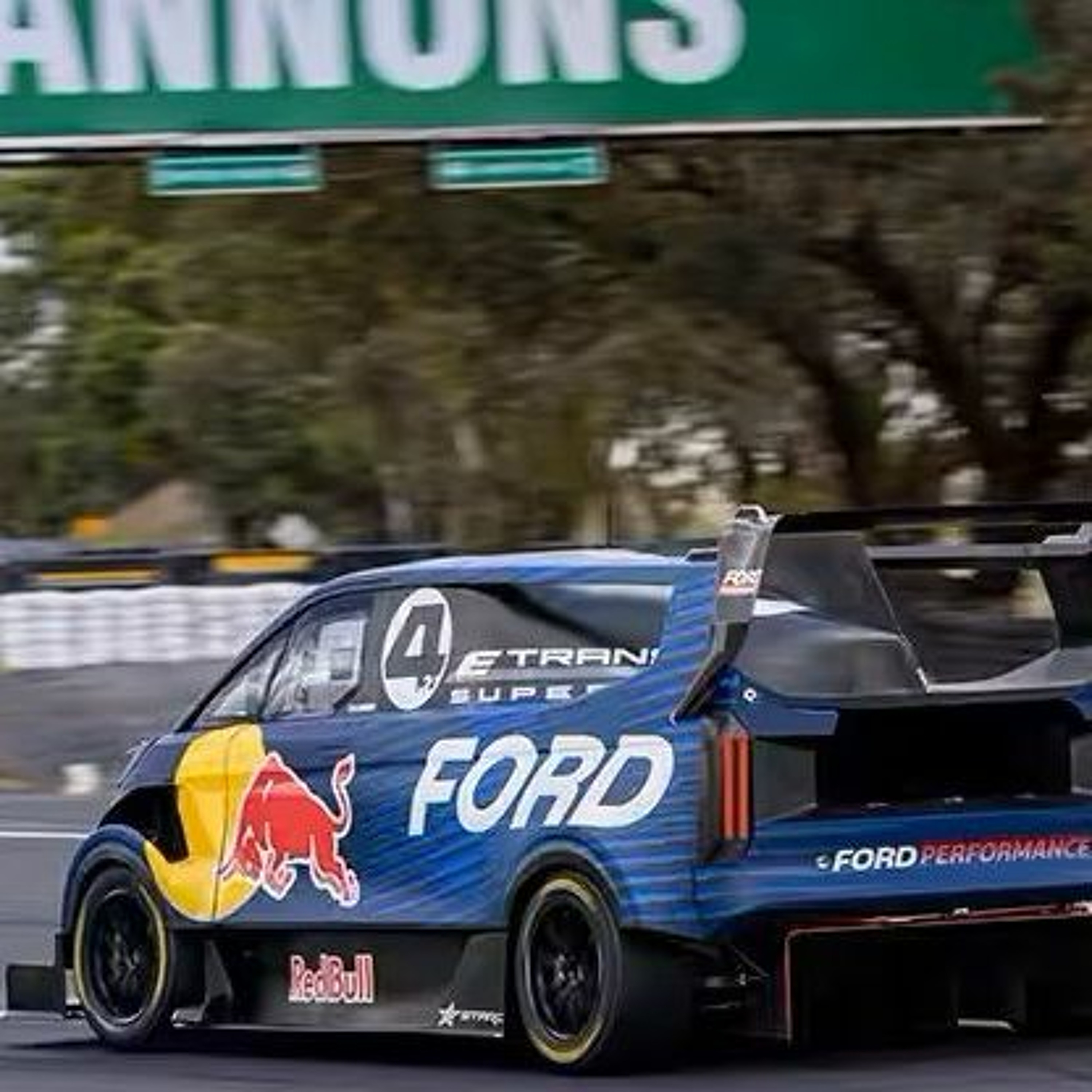 Overdrive: To Bathurst for V8 Supercars, Chat to Ford Electric Supervan race driver and Thrifty VP thumbnail