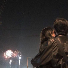 نور القمر من جمالهُ :(