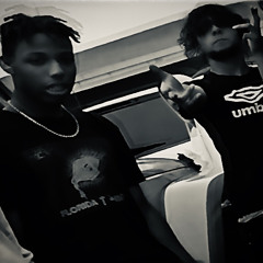 KIDMURDERE~Luvrr boy posted up in dope boy rees (Fast)