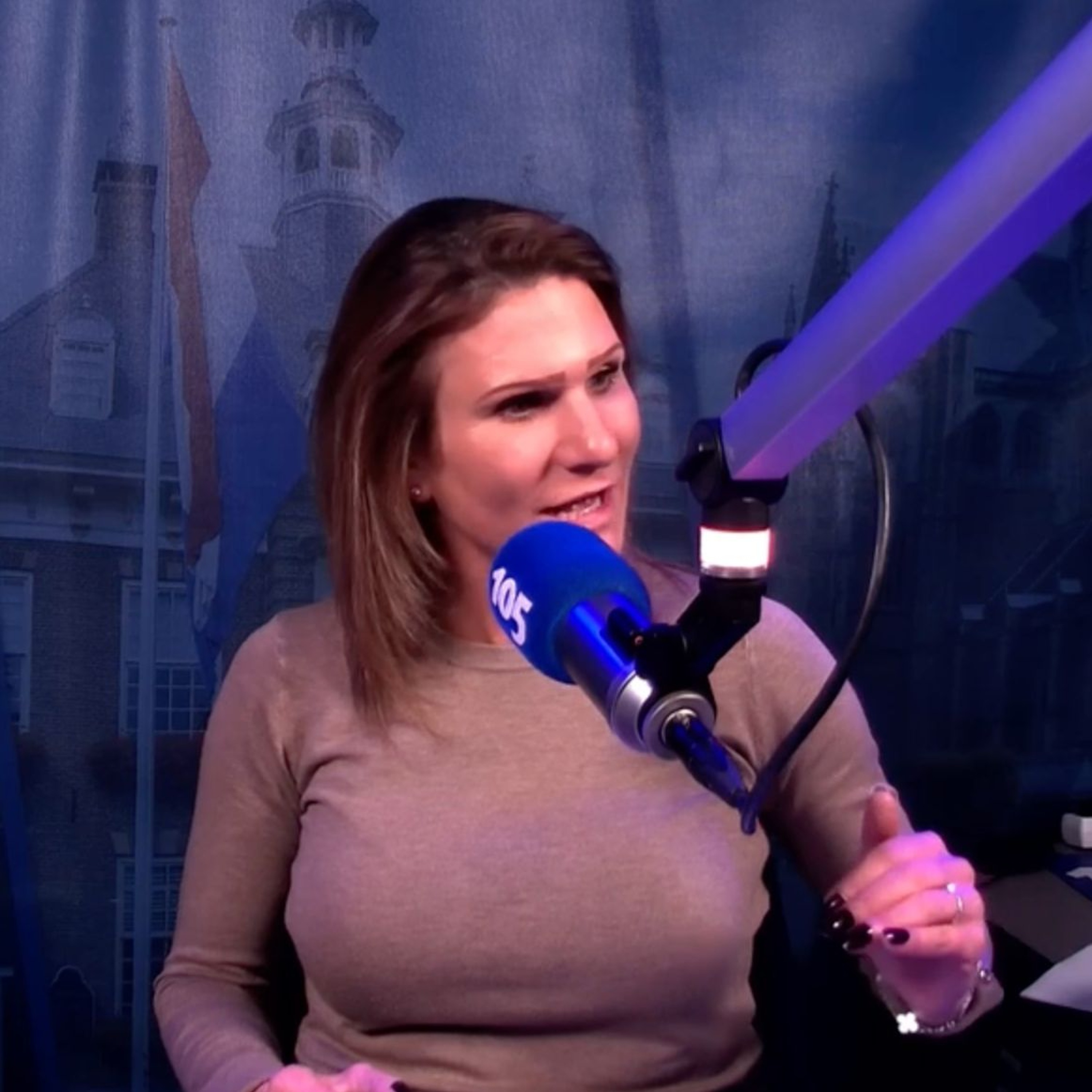 Haarlem Vandaag presentatoren blikken terug op de lijsttrekkersdebatten in de studio episode artwork