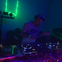 Squid-T.F.G - DRIVING TECHNO