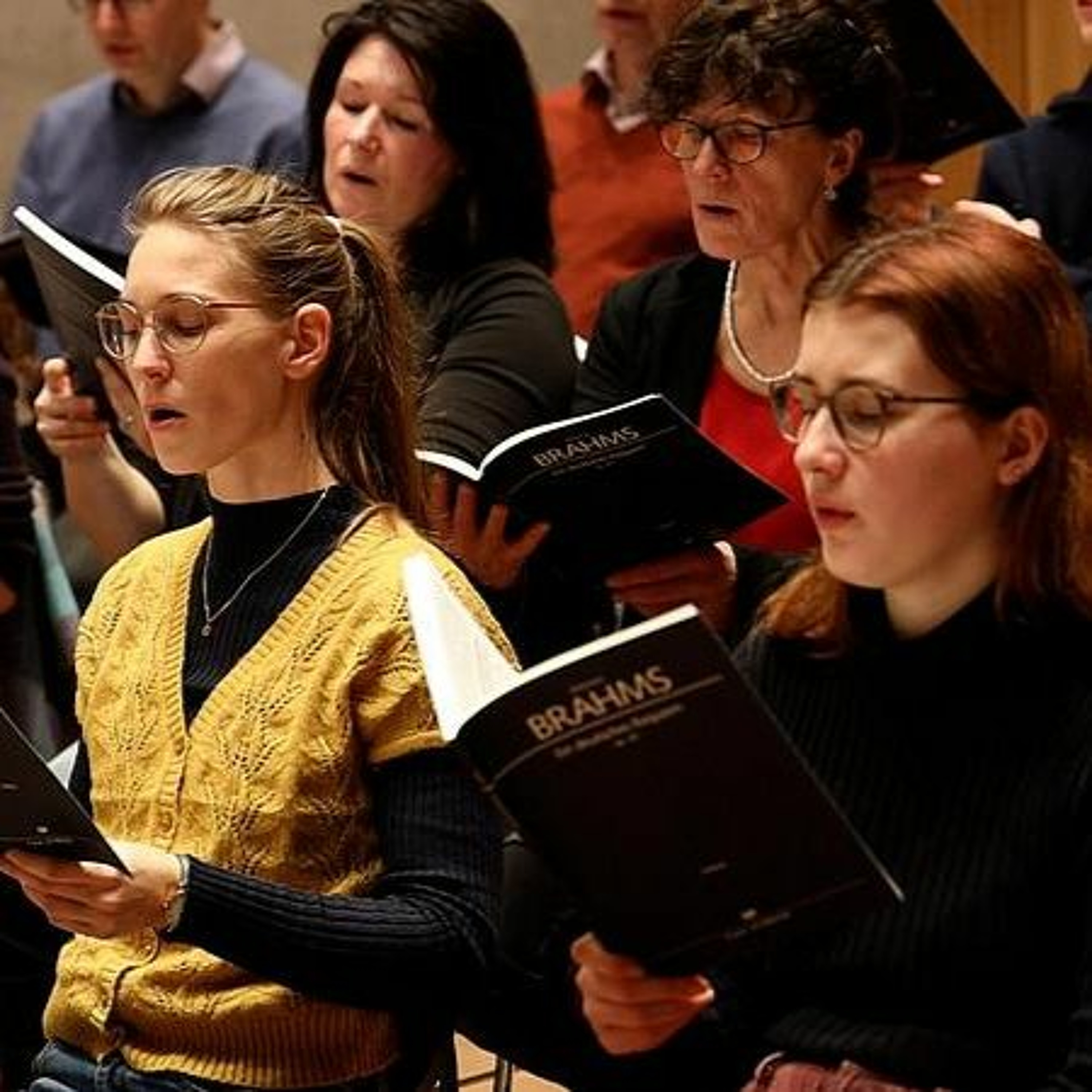 „Ein deutsches Requiem“ von Brahms – Domchor probt Konzert für die Schutzengelkirche episode artwork