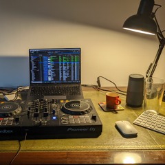 Slightly Spooky Ambient Slash Chill