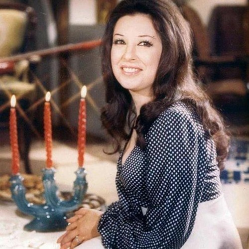 نجاة الصغيرة - انا بعشق البحر