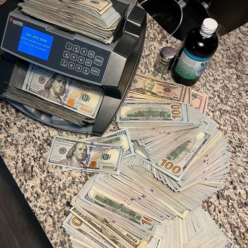 Stream Punchmade Dev Money Counter by 𝕺𝕾𝕿𝕭😈 Listen online for free