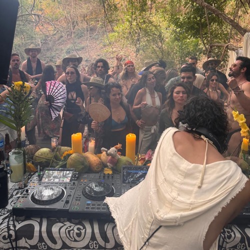 illich Mujica Live At Candelaria Closing Sunrise 2025