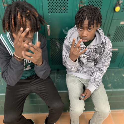 moebloxkbaby x MoeBlokkDrako 556