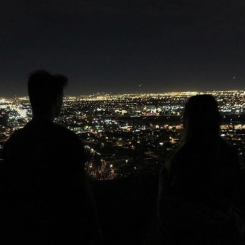 ‏الدنيا دي مش سايعه قلبي بفرحتو إن أنت جنبي