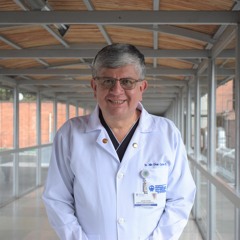 Dr. Julio César Castellanos - Experiencia