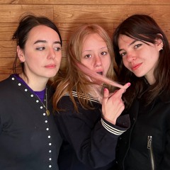 The Morning Show w/ Lili Molli Shina, daily mélodie & pauline @ Kiosk Radio 22.11.2024