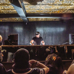 Academy Loft Mix