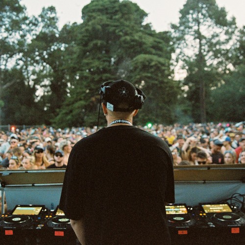 2001 RAVE GENERATION