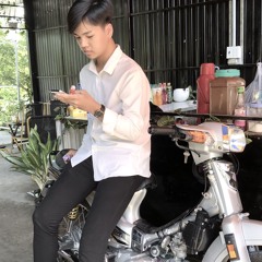 ĐI TÌM DẤU CHÂN NGƯỜI CỤT DÒ