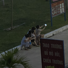 Em đi qua bốn mùa