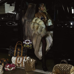 MY PILLOW HURTS (prod.cabernett)