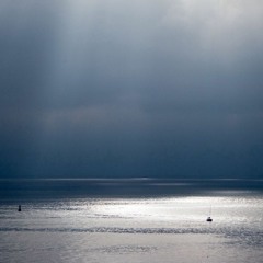 Cardmoth - The rays through the clouds