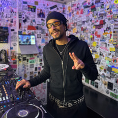 120 Radio with Donis @ The Lot Radio 04-10-2025