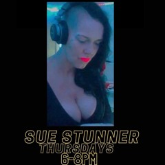 Sue Stunner Connected - 6