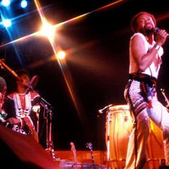 Earth, Wind & Fire - September VS. Arsenal - Melvin (Vocals)