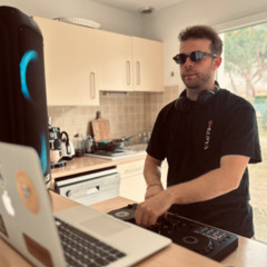 KitchenMix #02 - Tech House