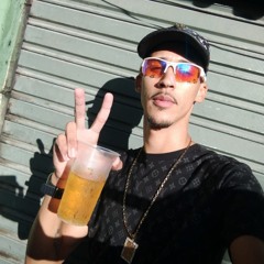 TAMBOR XRC - SENTAÇÃO DAS NOVINHA DA ZONA SUL [[ DJ ML DA ZS ]] BAILE DO HAITI