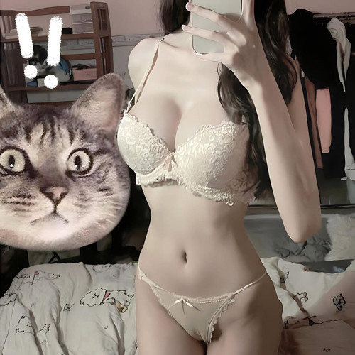 🦋 𝗡𝗮̀𝗻𝗴 𝗞𝗶𝗲̂̀𝘂 𝗟𝗼̛̃ 𝗕𝘂̛𝗼̛́𝗰 🦋