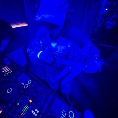 sexy blue room bitch