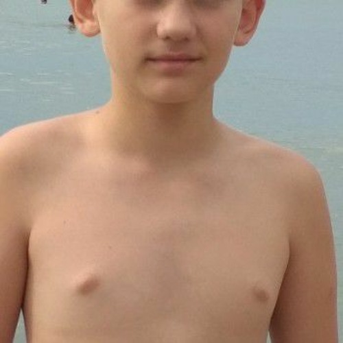 999RI — You Are Weak (Intro).mp3