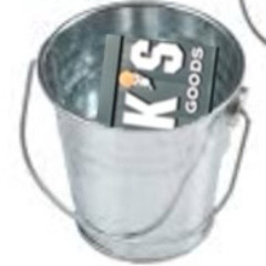 Dick inna Bucket!