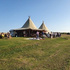 01 DJEllKay - 01 - 20 - 80s,90s Mix