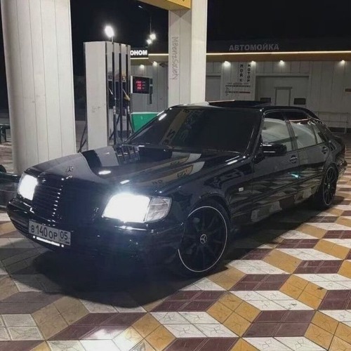 Этот музон пиздец трахает