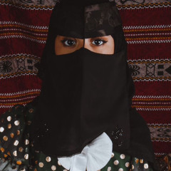 الله يصيب الظروف ويقطع الحاجه : كم شجاع حياته صبر ومواجه | من جور ما كابد وكثر ما واجه || هادي المري