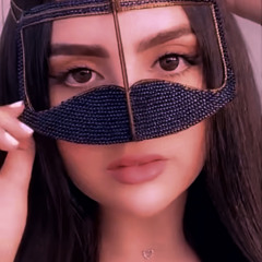 مترفً من بنات الغييييد مكثر اعداها . ُ