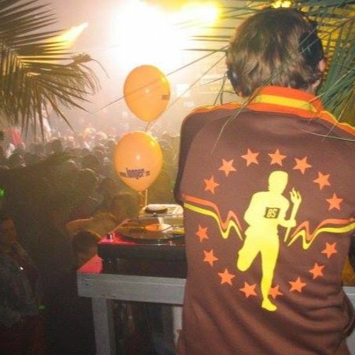 Stream dragoness | Listen to Barking Boy playlist online for free on