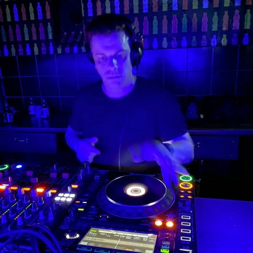 Chris Klein Studio Set #02.2022