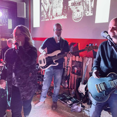 CoverCrush - Are you gonna go my way (Kravitz Cover)