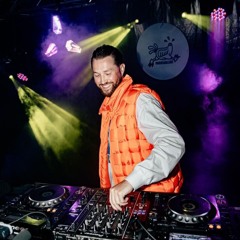 SMITMEISTER MAKES JT GOES AFRO HOUSE