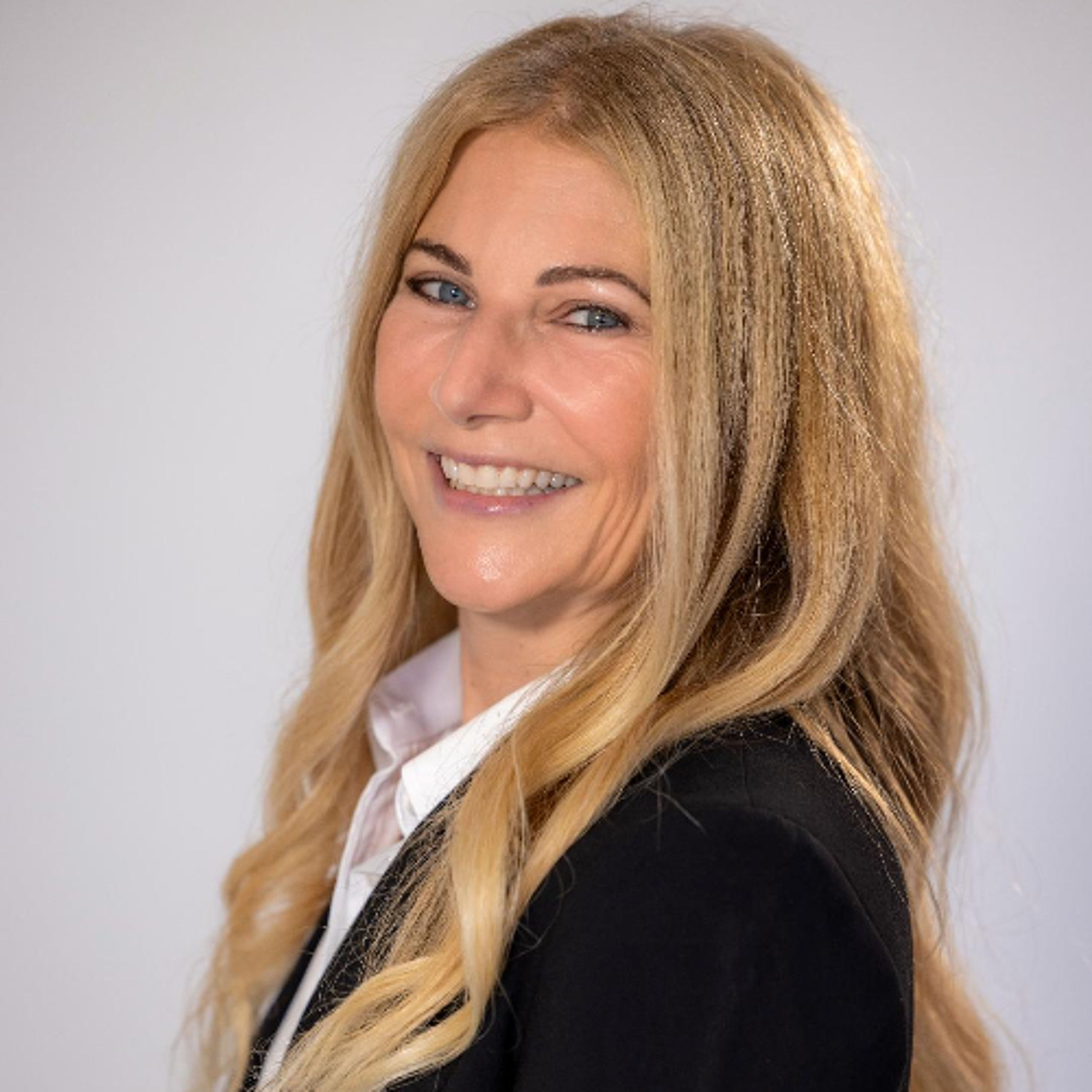 Parenting, Wine And Playful Rhymes With Danielle Frank