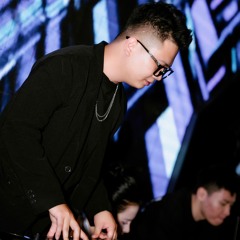 ĐỨNG NGỒI KHÔNG YÊN (demo)