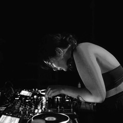 002: VELOX PODCAST / SUZIE