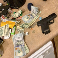 Grey Tunes - Greedy Bands