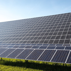 Why Do Modern Pool Owners Invest in OKU Solar Panels?