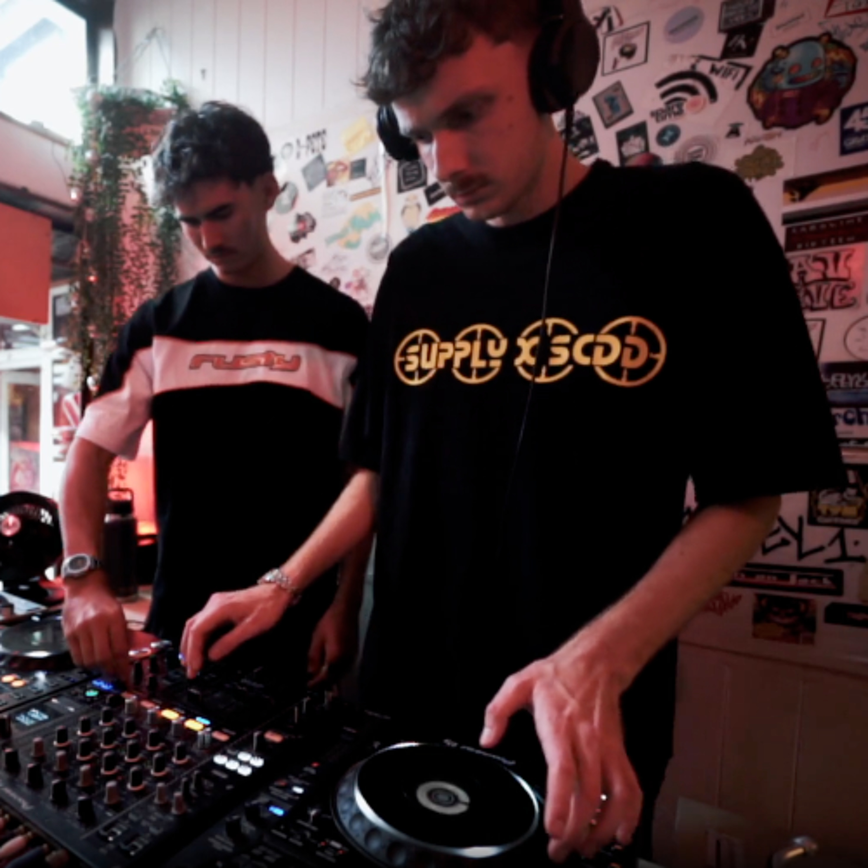 QUIVR, Live DJ sets from Fortitude Valley Australia