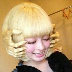 pills @restless @xannaholik