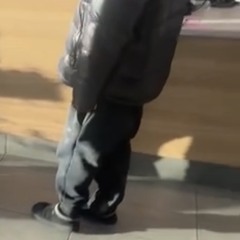 I’m Weird and it fucks up my life og pitch