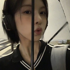 배이(BAE) 릴리(LILY) 해원(HAEWON)-Paris in the Rain