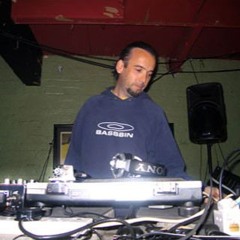 Naphta - Live @ Represent Mix 2002