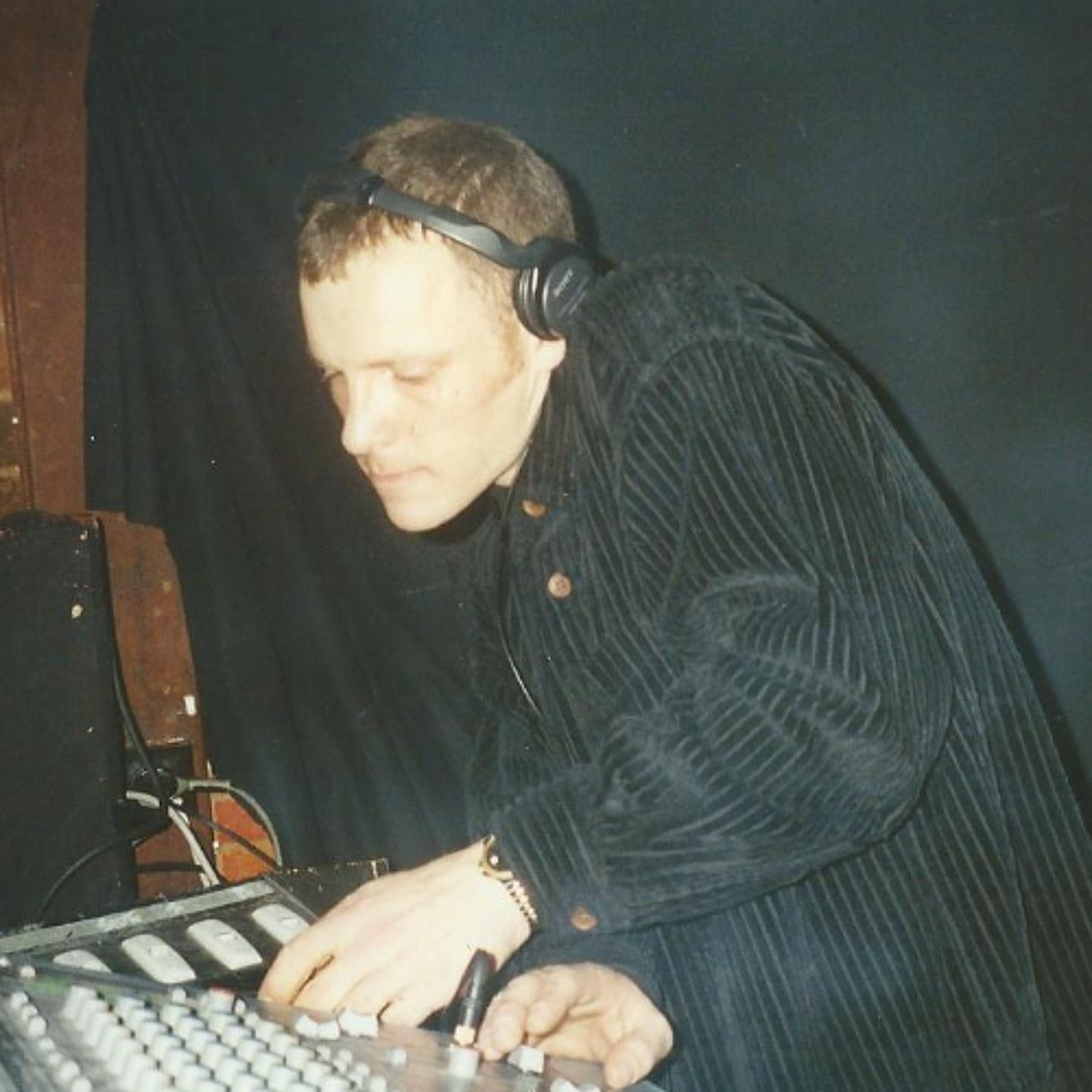 House from the late 80's early 90's Adelaide Dance Radio 170526 episode artwork